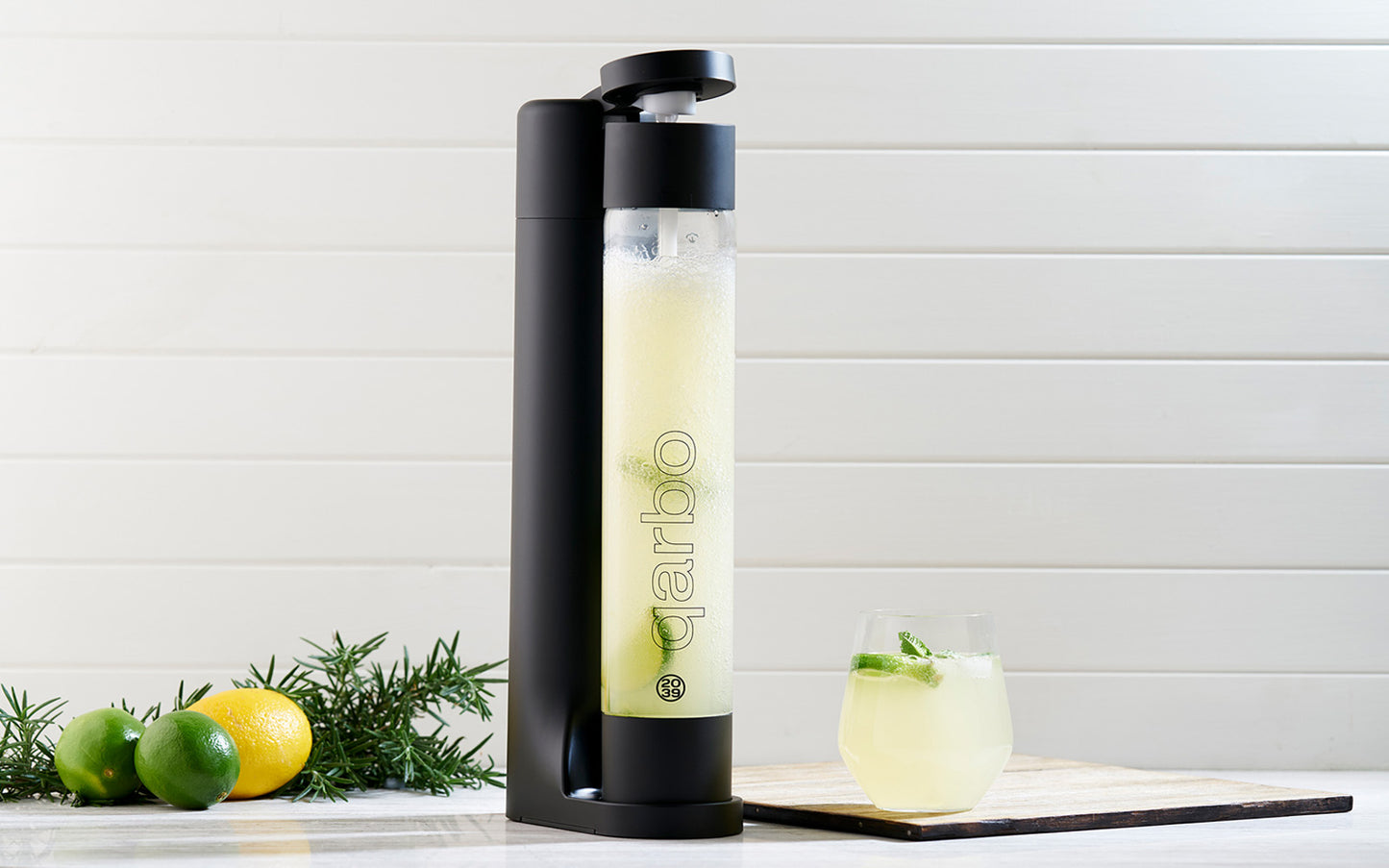 qarbo CLASSIC – Sparkling Water Maker and Fruit Infuser
