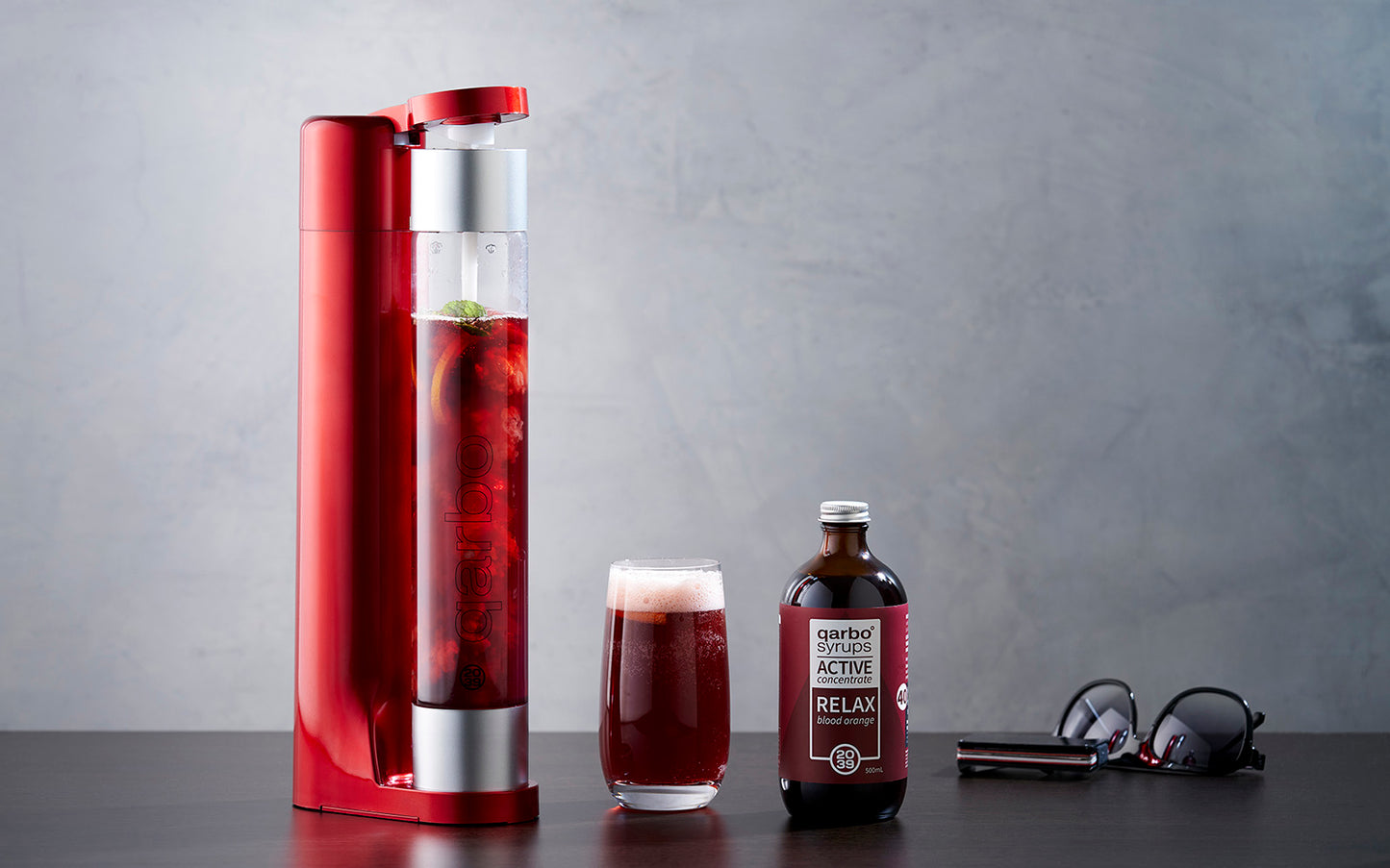 qarbo CLASSIC - Sparkling water maker with qarbo˚syrups ACTIVE Bundle